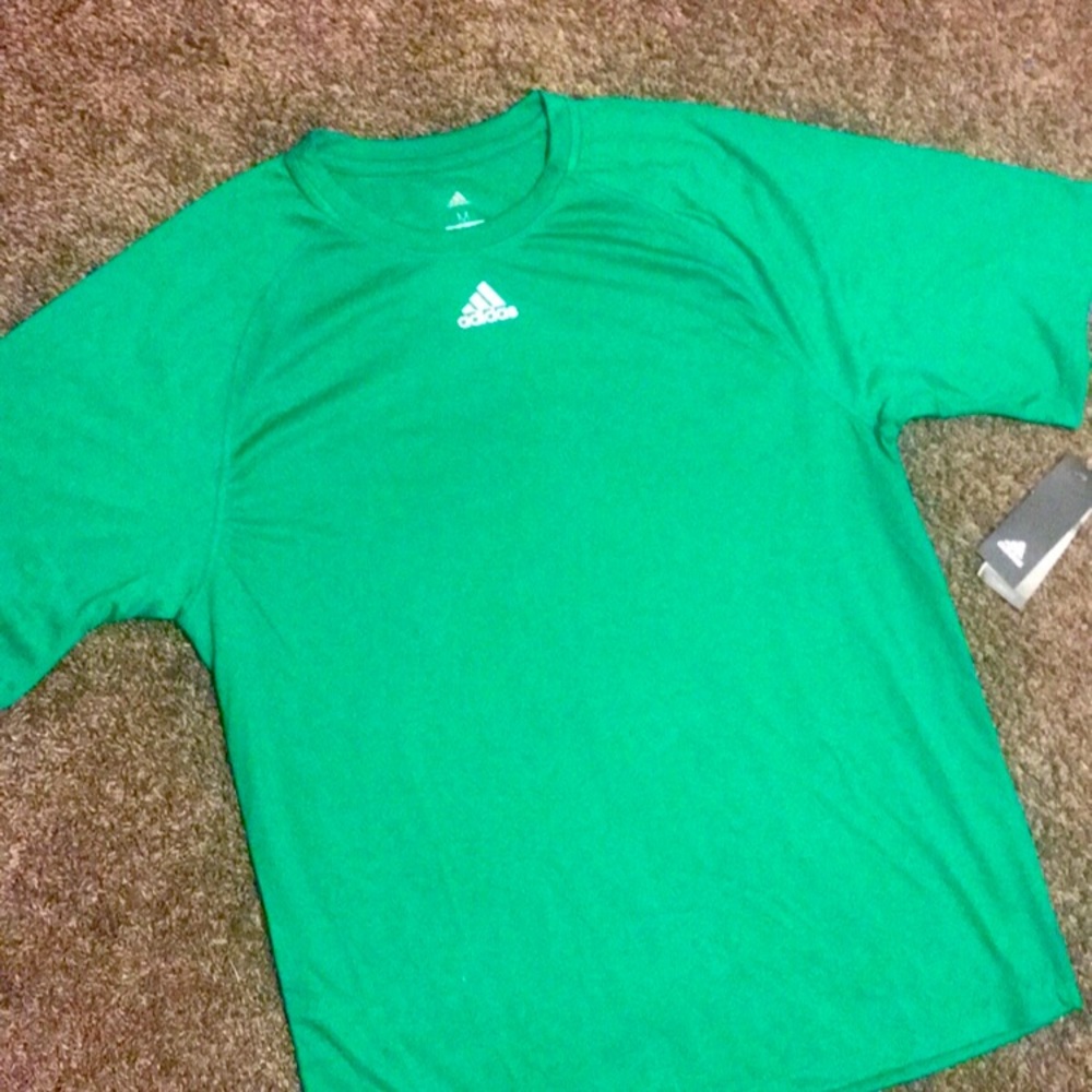 Mama adidas shirt size M